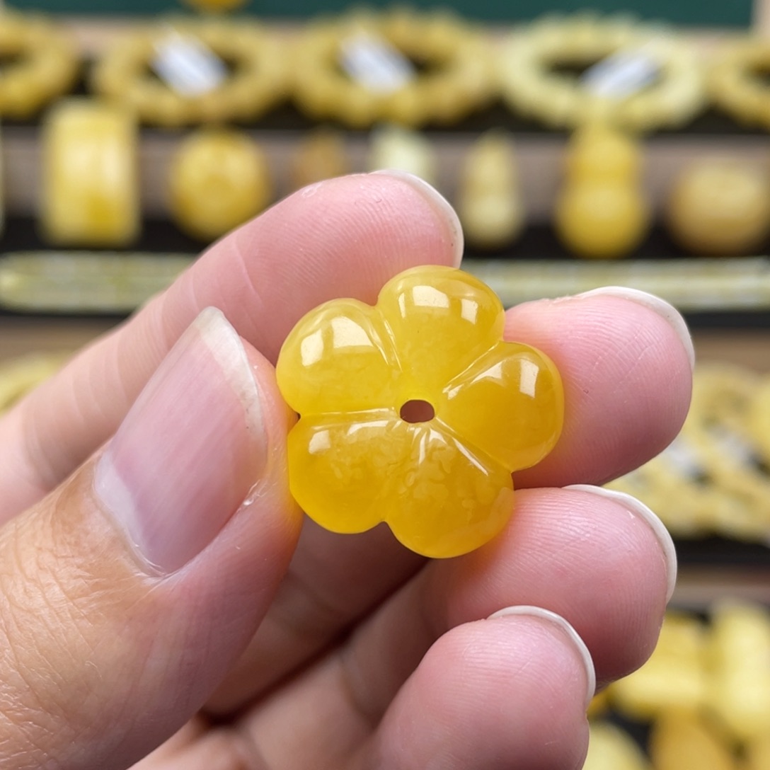琥珀裸石未镶嵌琥珀蜜蜡