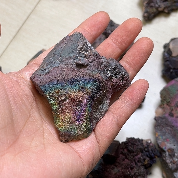 H***o未镶嵌珠宝半成品水晶