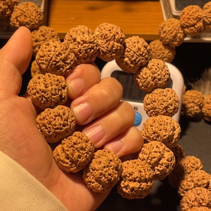 ****閣金刚菩提手串这个