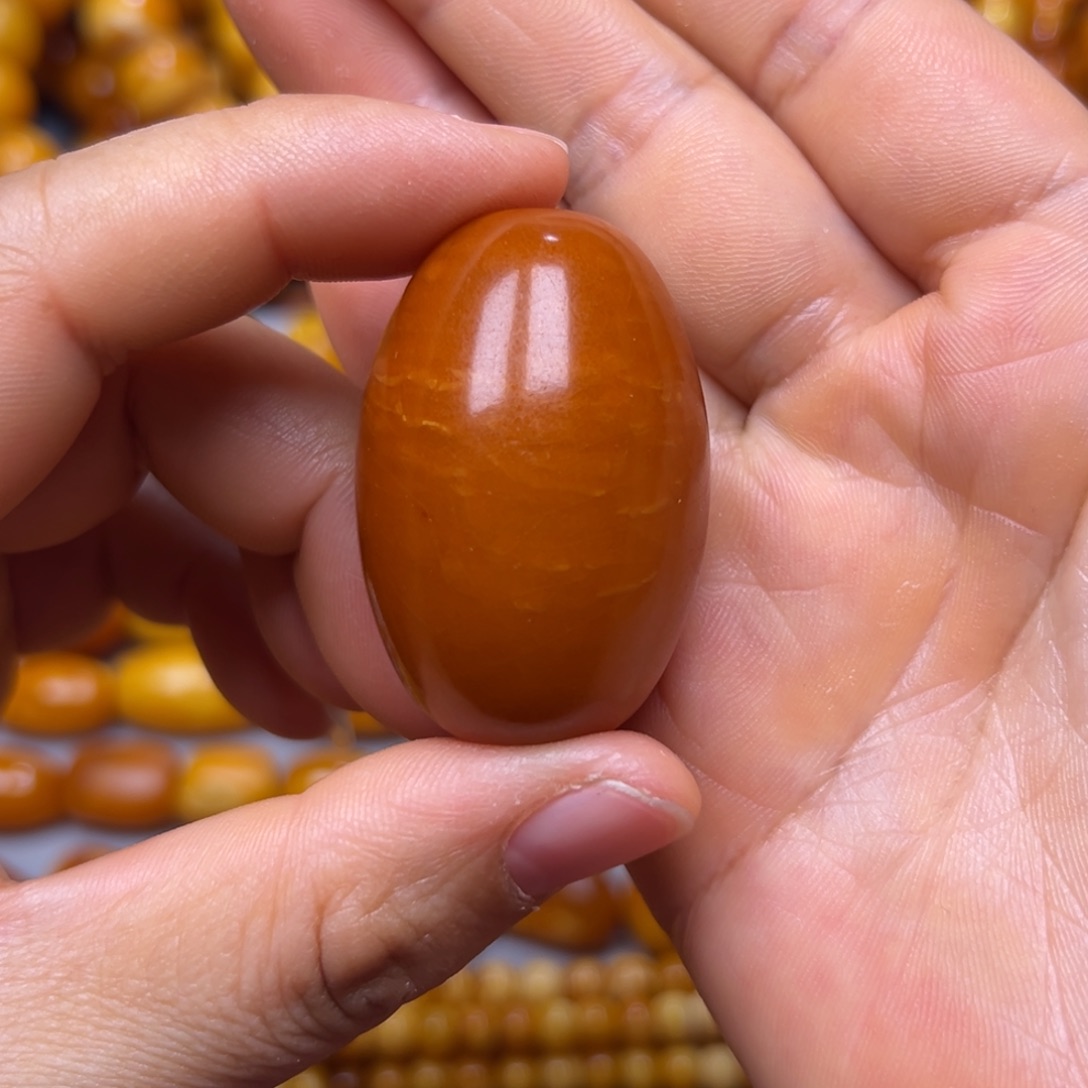 琥珀未镶嵌吊坠(不含链)