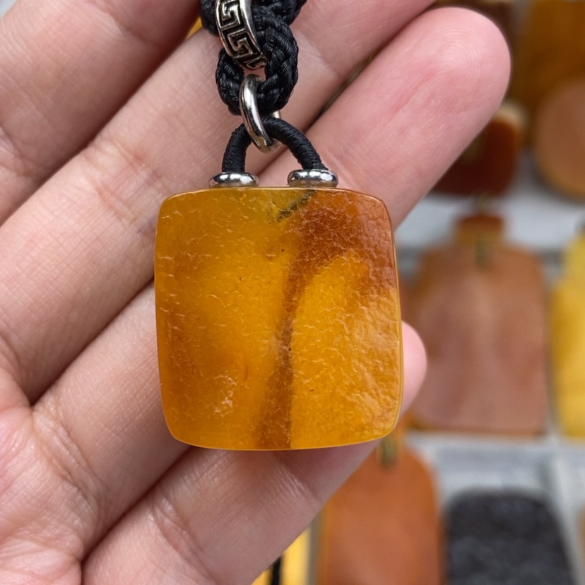 【闪购商品】琥珀珠宝奇石未镶嵌