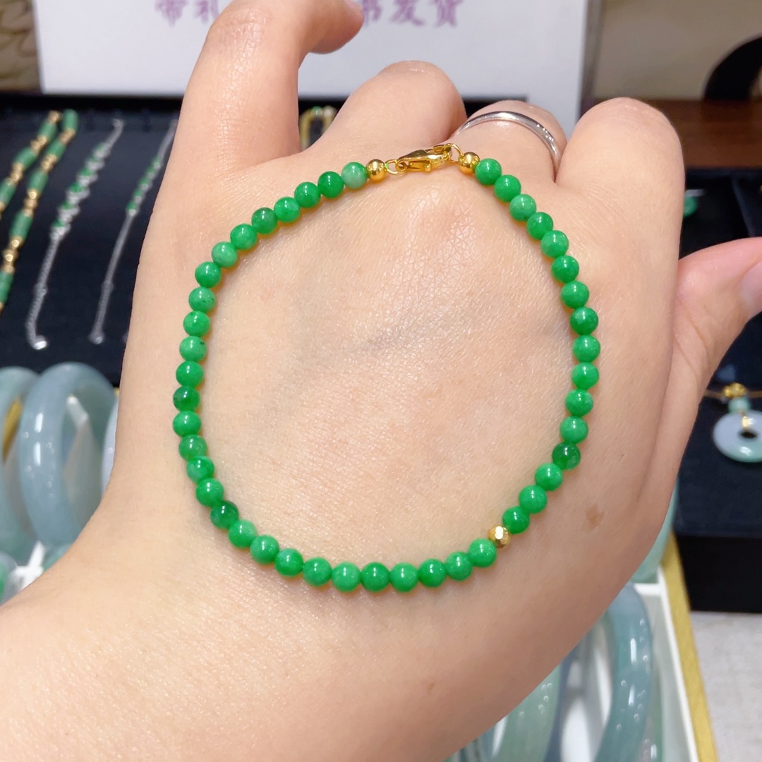 胤***果翡翠未镶嵌颈饰翡翠