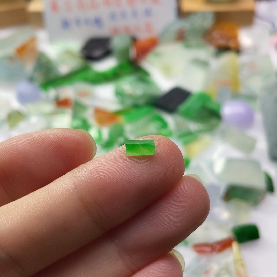 定制翡翠未镶嵌天然缅甸翡翠