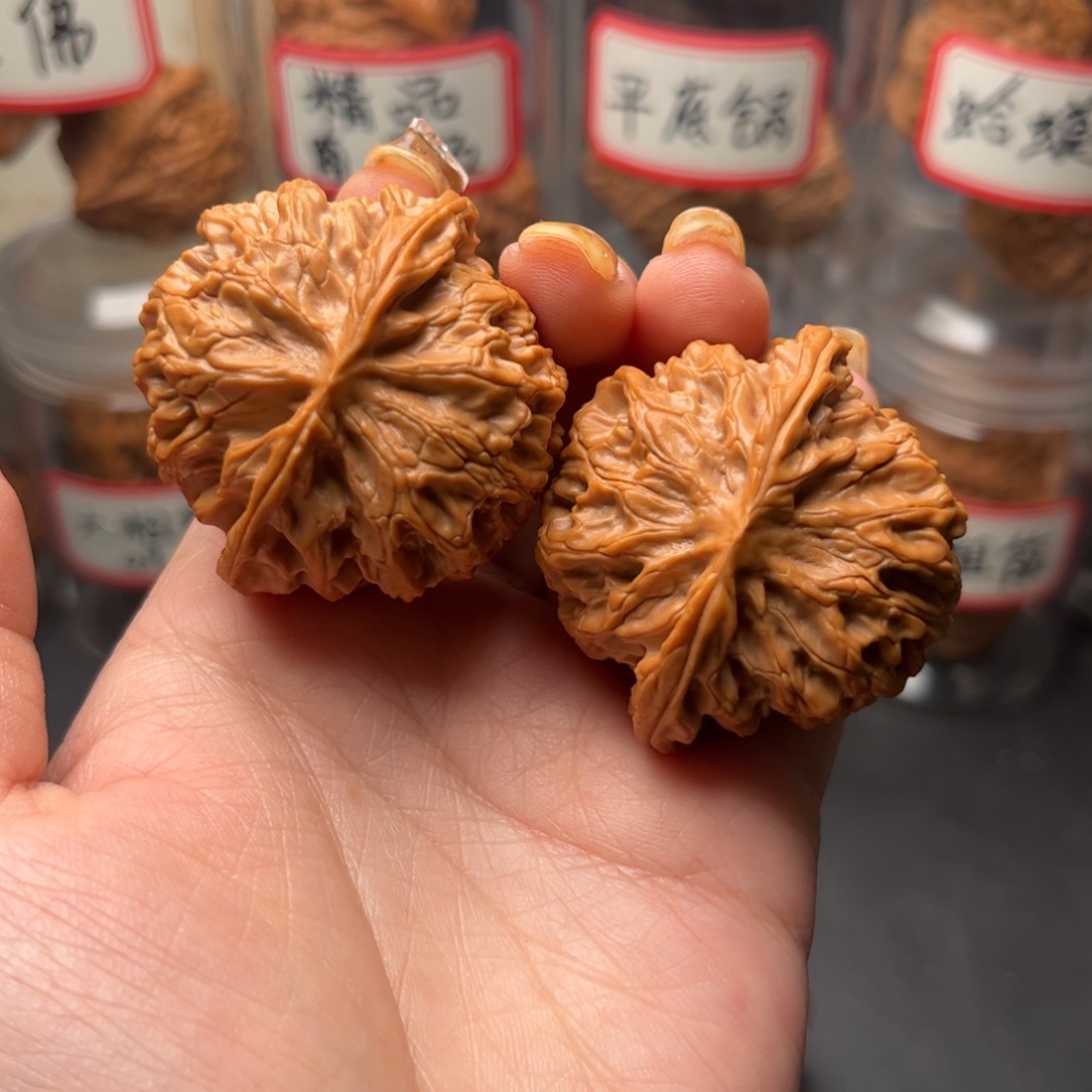 文玩核桃把件43苹果园