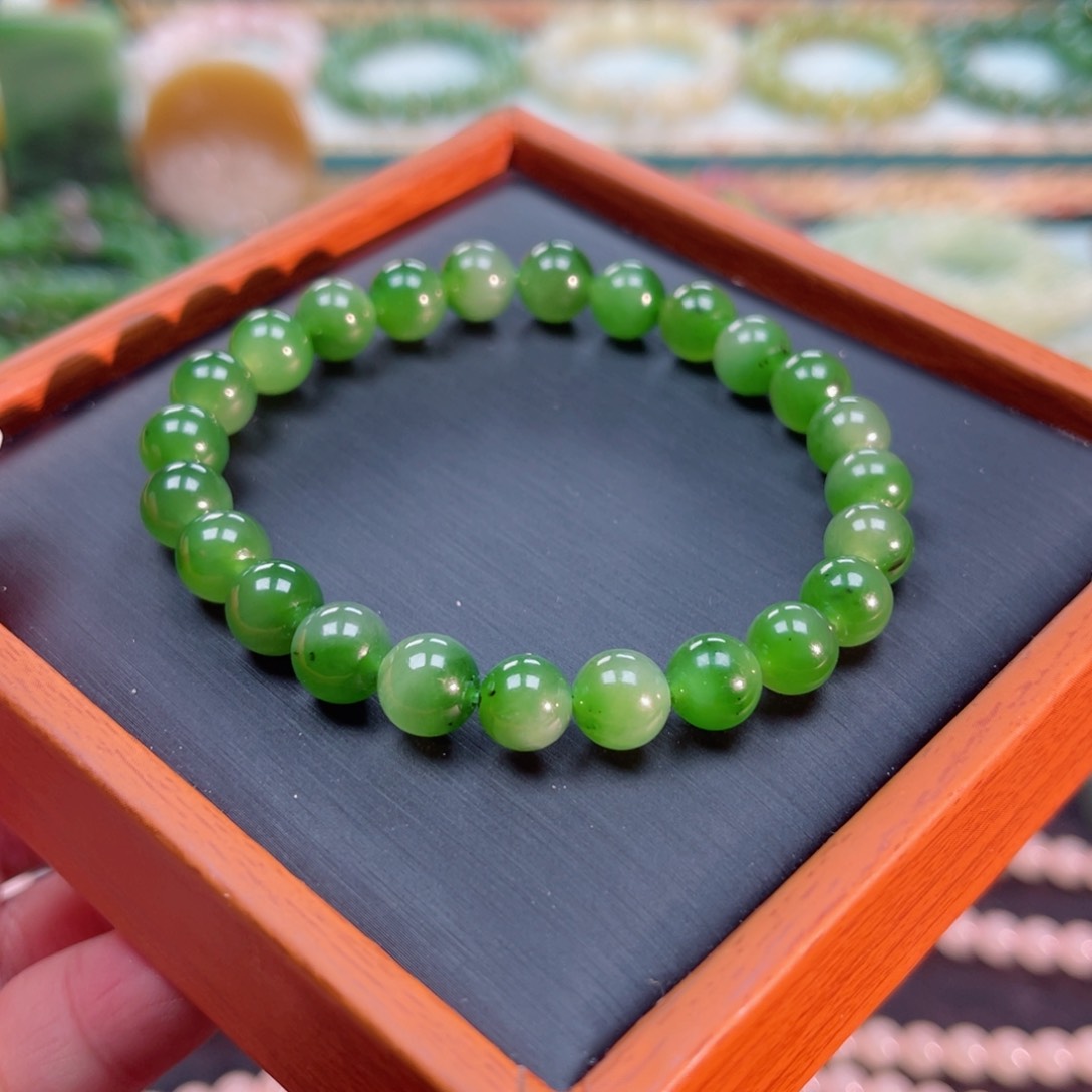 和田玉手链未镶嵌碧玉卡8