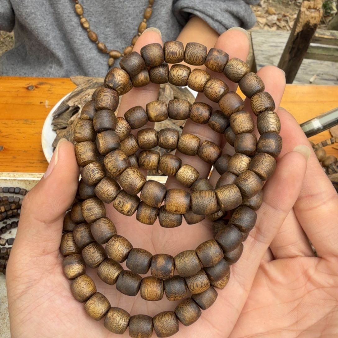 沉香手串单圈0.9股珠7克多样性发一