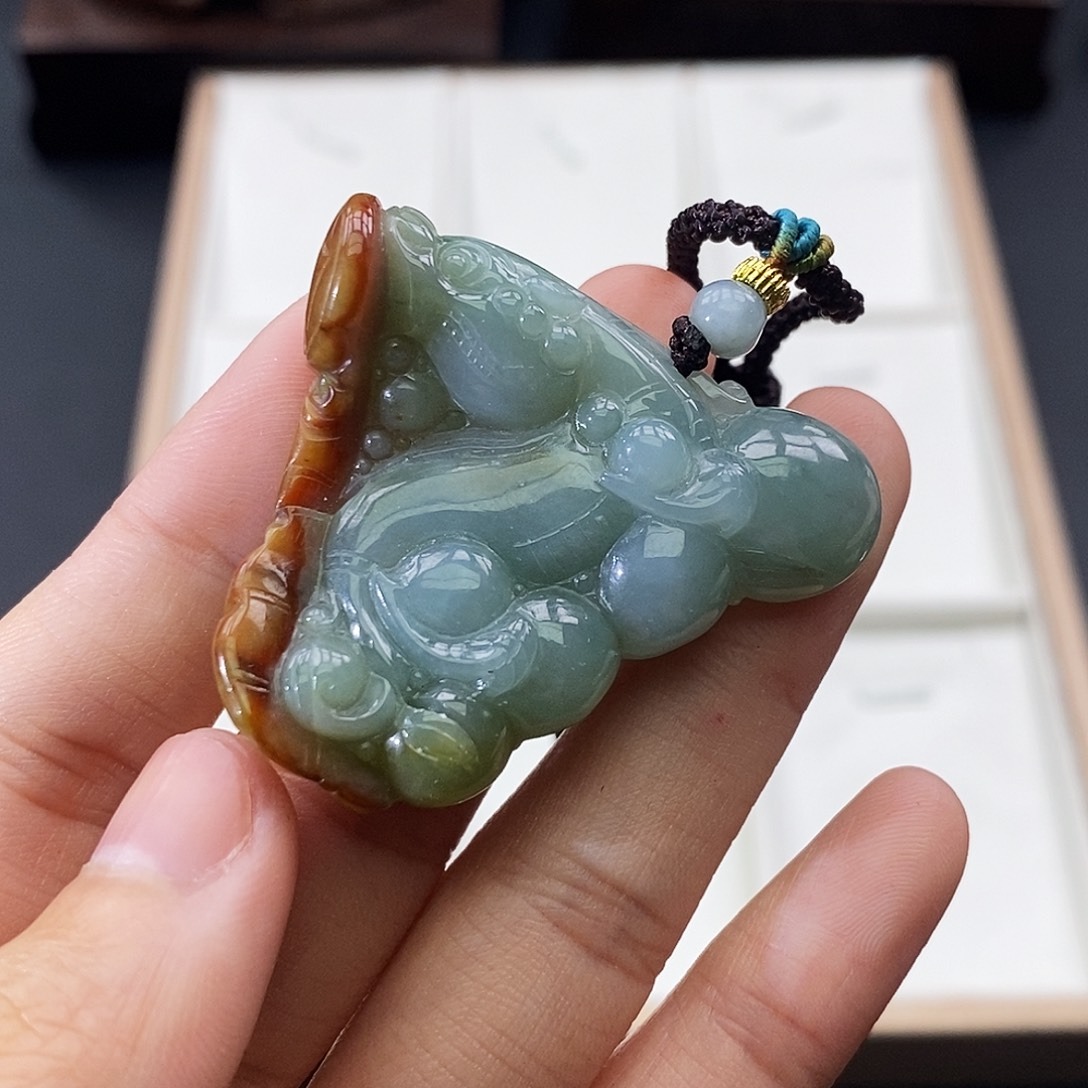 翡翠未镶嵌颈饰缅甸翡翠a货