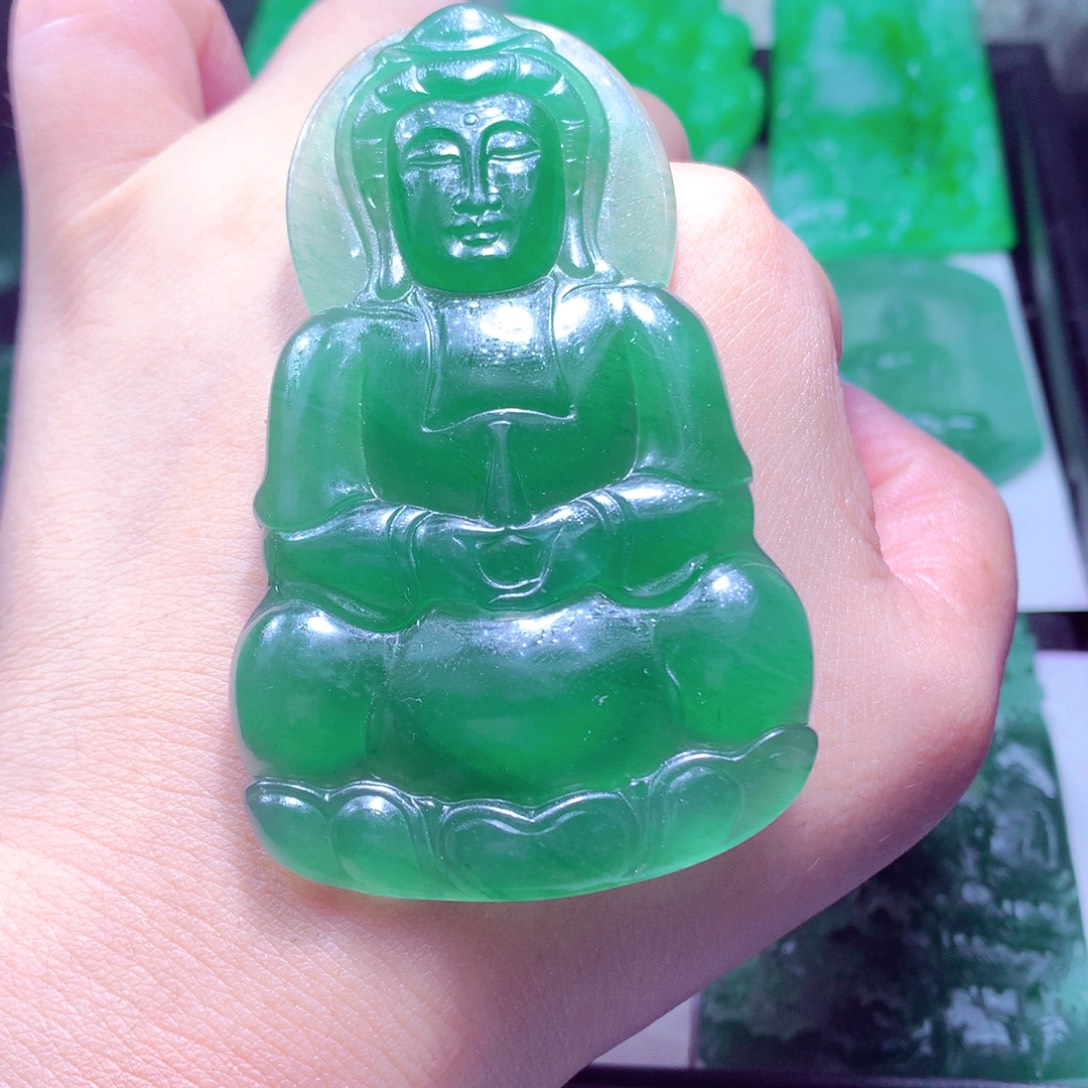 玲***稷定制翡翠未镶嵌天然缅甸翡翠A货毛货挂件