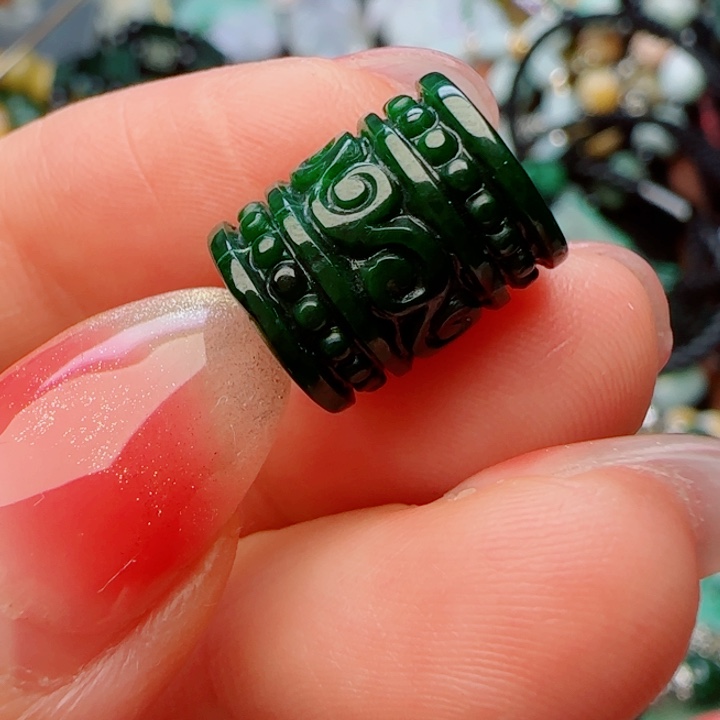 翡翠未镶嵌颈饰天然A货28