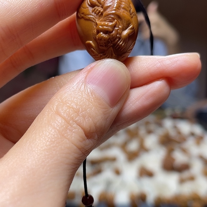 橄榄核手串/手链发财虎