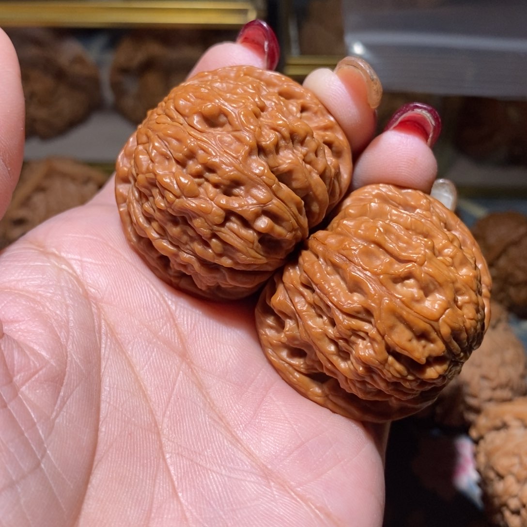 文玩核桃吊坠烟****所39磨盘特价款不退不换