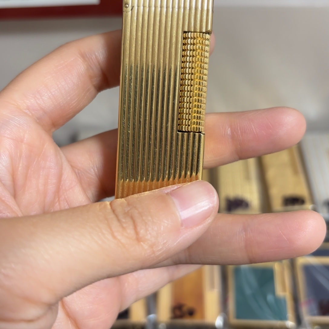 都登卡中古打火机