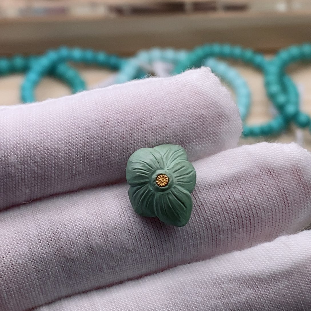 未镶嵌绿松石珠宝奇石