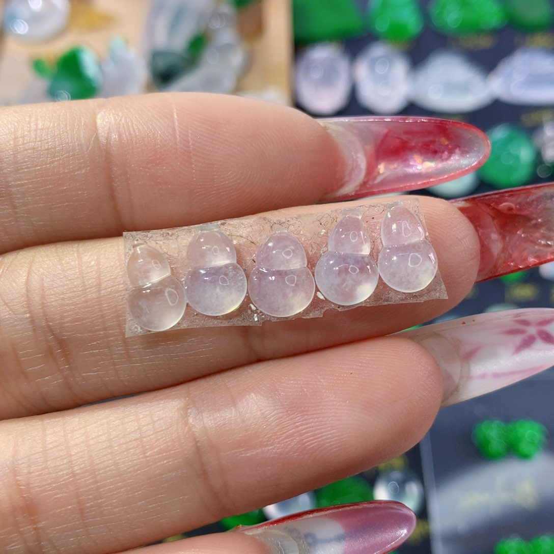 翡翠耳饰未镶嵌纯天然缅甸翡翠A货