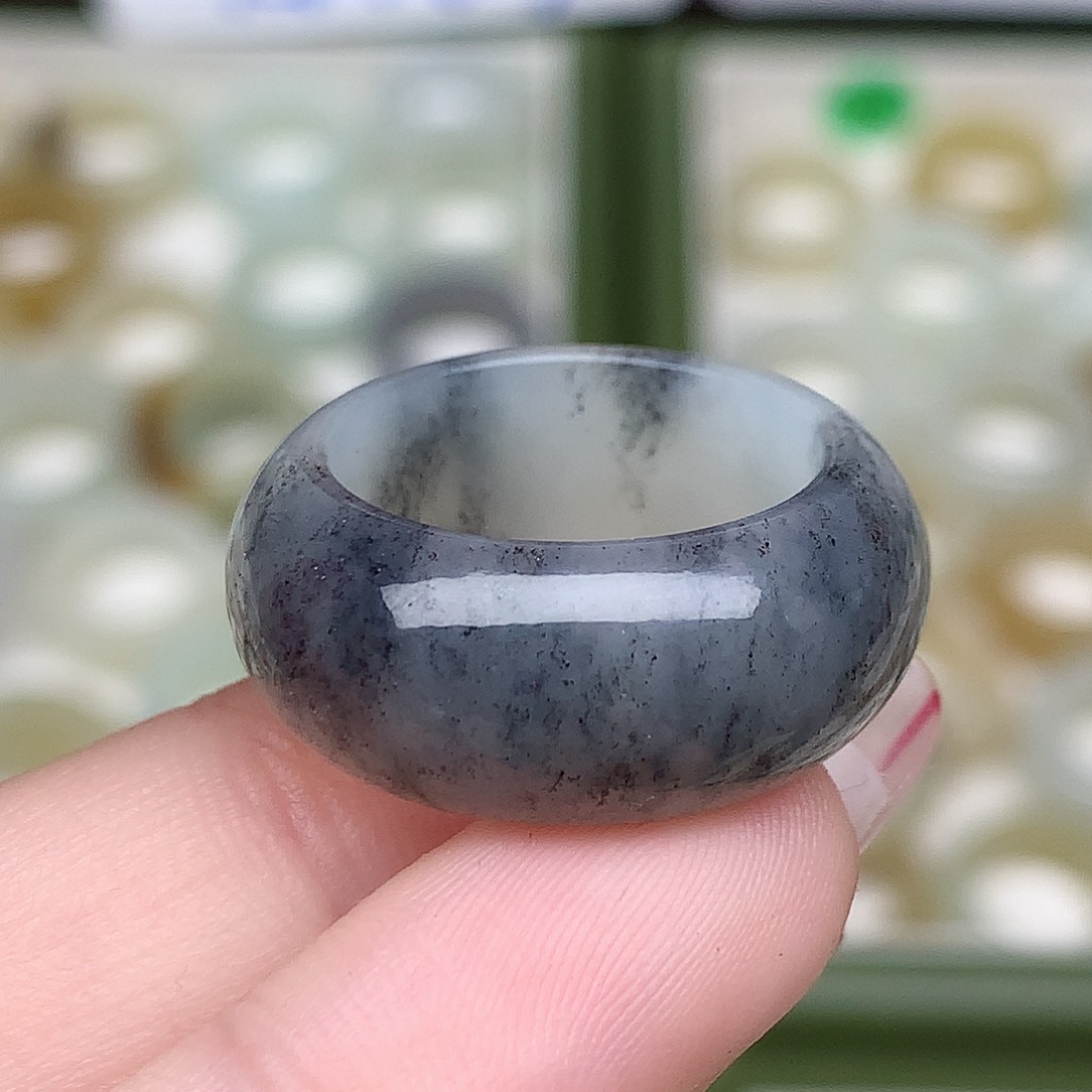 未镶嵌戒指和田玉16