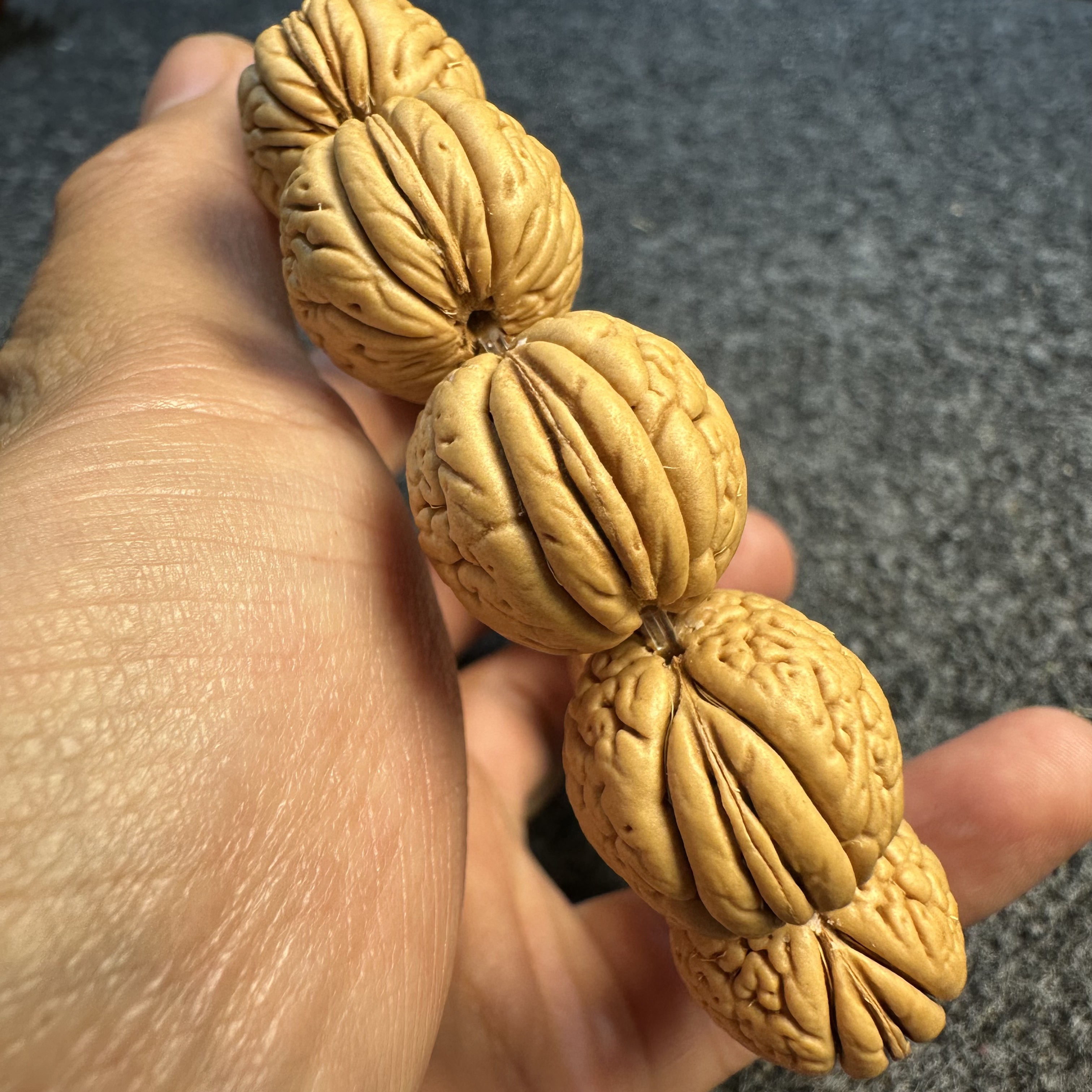 脑纹桃核手串鲍鱼脐肥脐奶油气桃核手串河北桃核002号