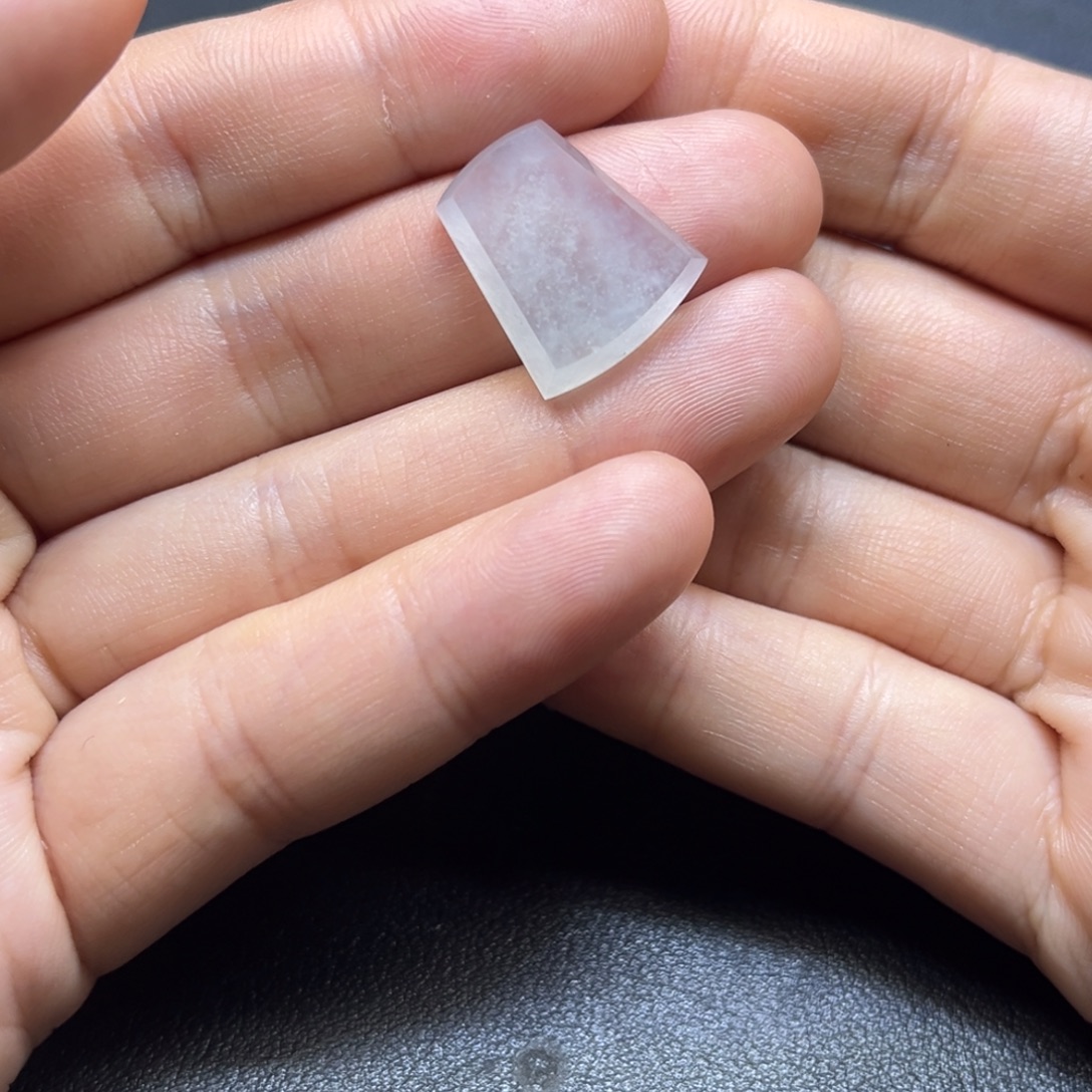 翡翠裸石缅甸翡翠