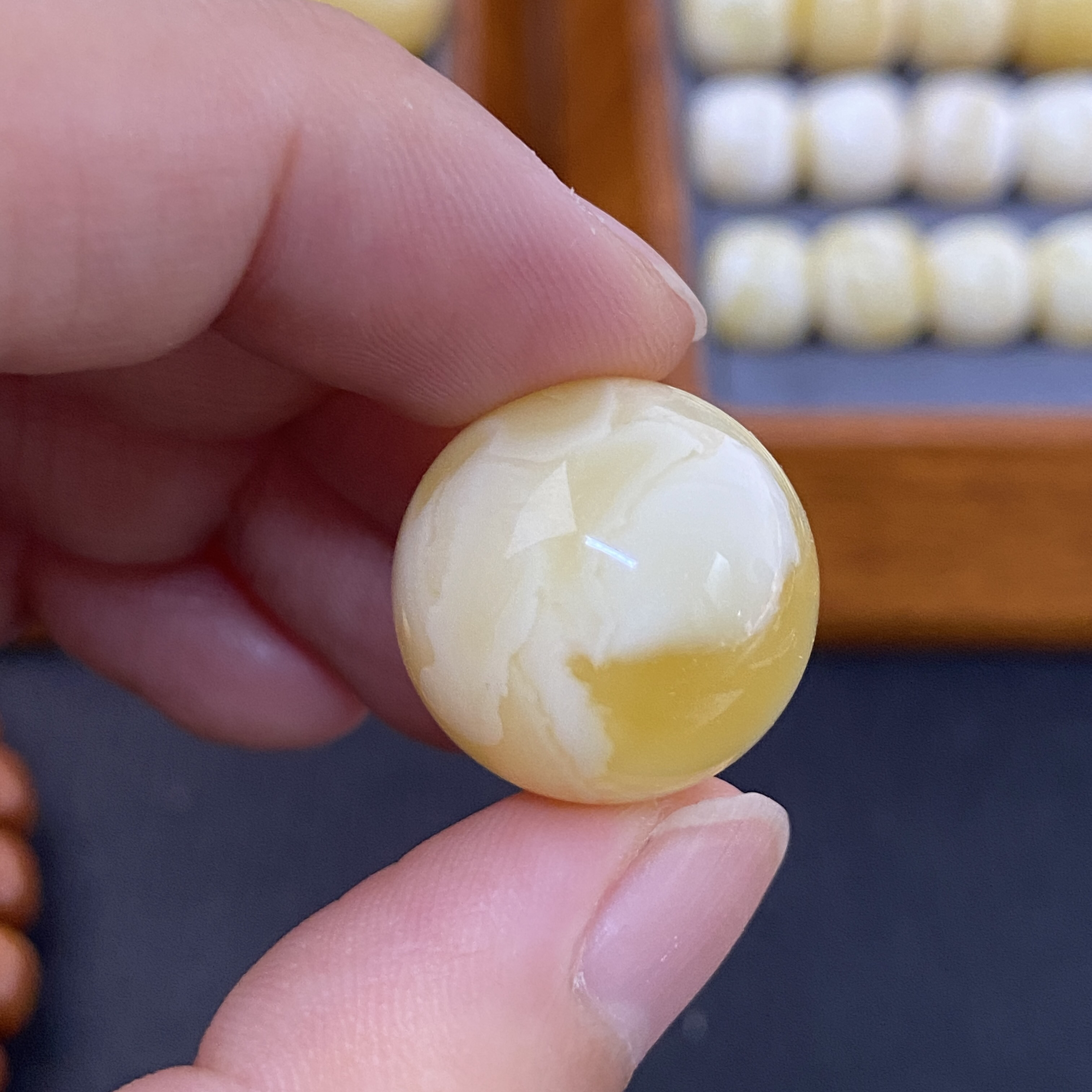 18.6mm蜜蜡圆珠天然原矿飘白花G211猴头文玩星月金刚手串配饰单珠
