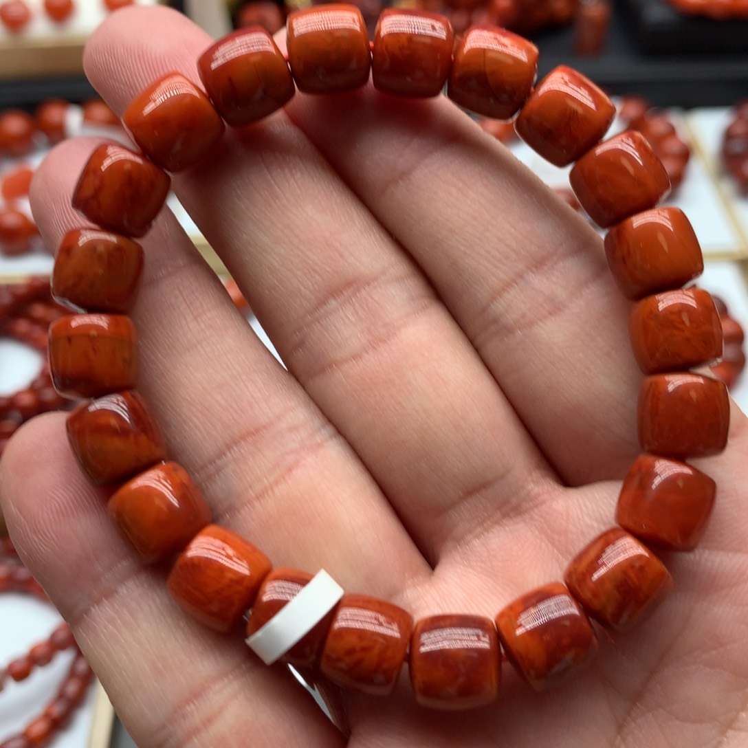 南红玛瑙手链未镶嵌