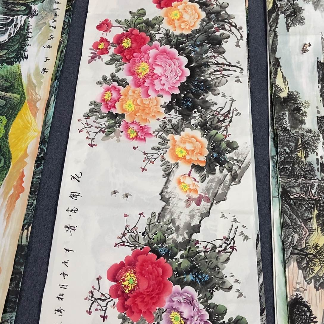 国画小六尺牡丹一副