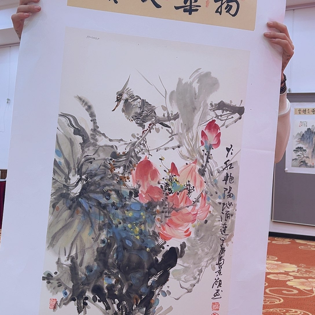 国画马景岭预展原作带授权视频合影证书