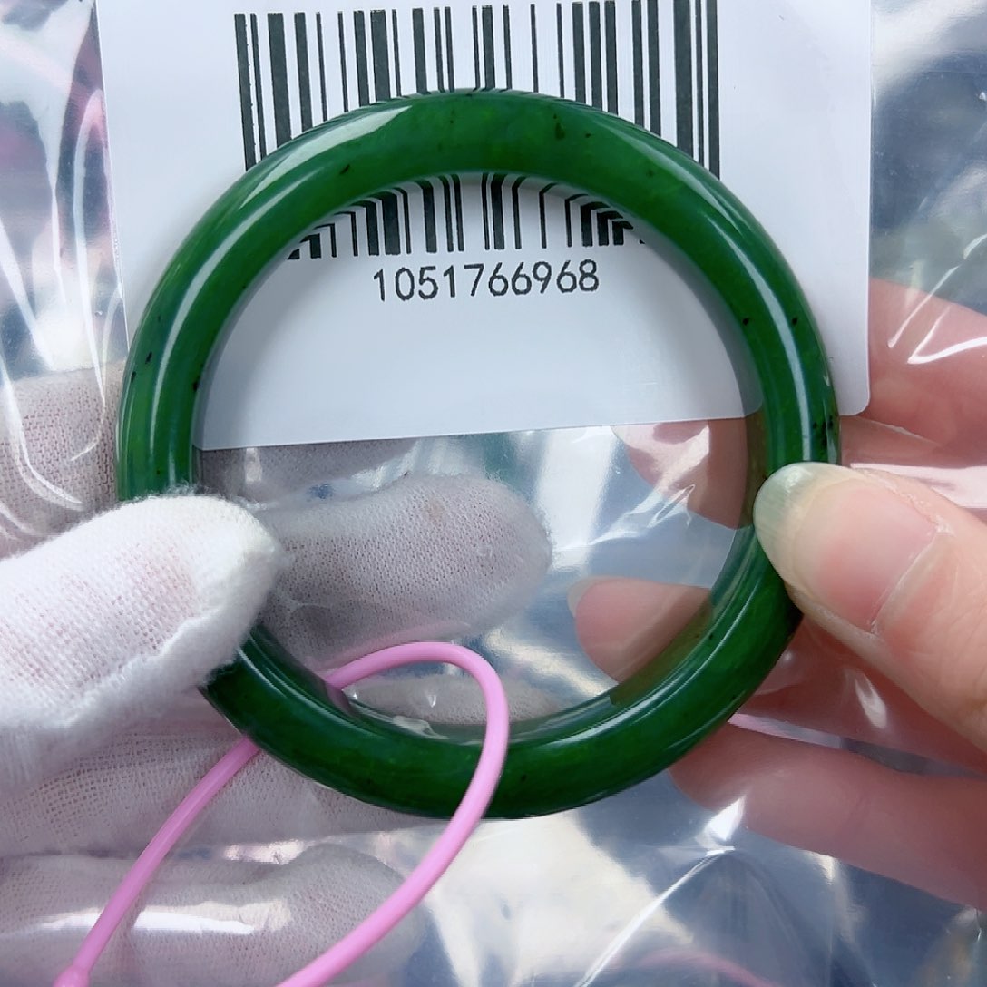 和田玉（碧玉）手镯未镶嵌5758