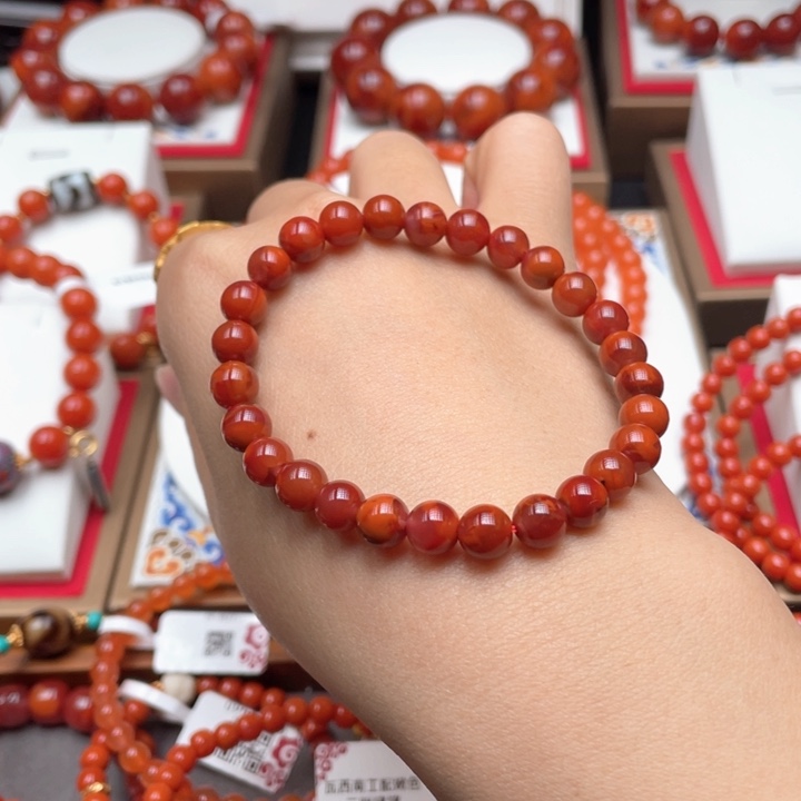 南红玛瑙手链未镶嵌