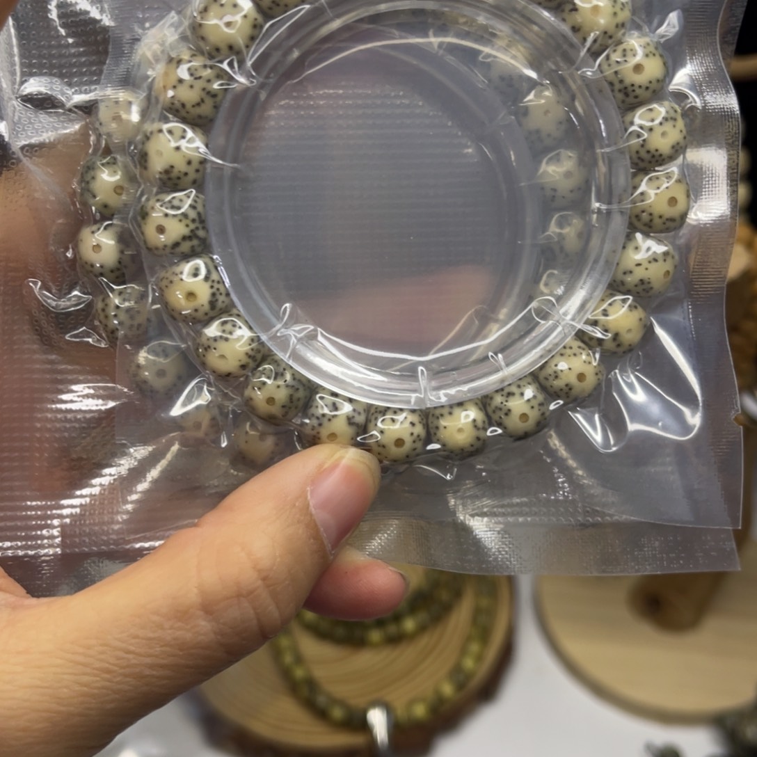星月菩提吊坠飘花