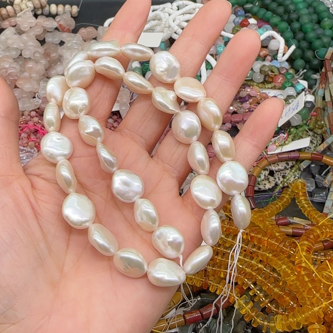 凡***凡玛瑙/玉髓合金珠宝半成品珍珠拍四82发一条