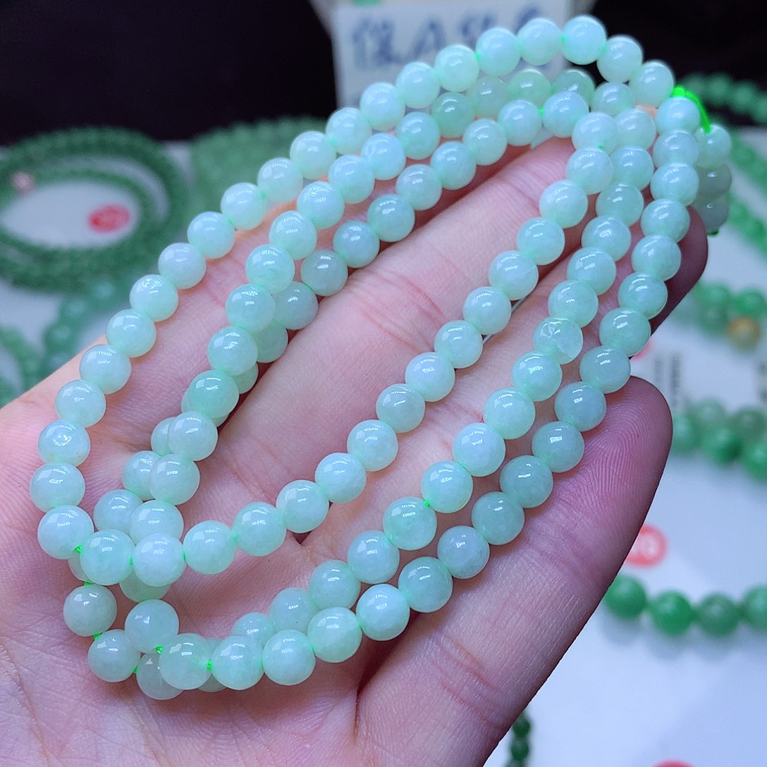 翡翠毛衣链未镶嵌