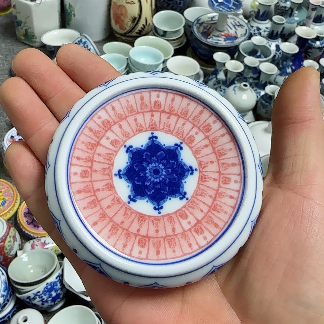 摆件瓷器的工艺技术水平