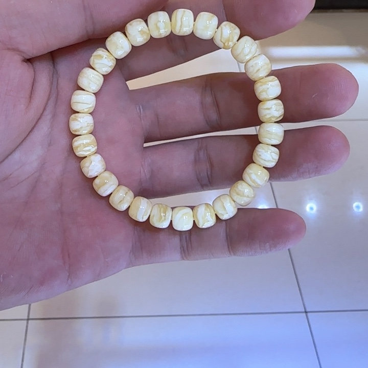 手链琥珀未镶嵌蜜蜡