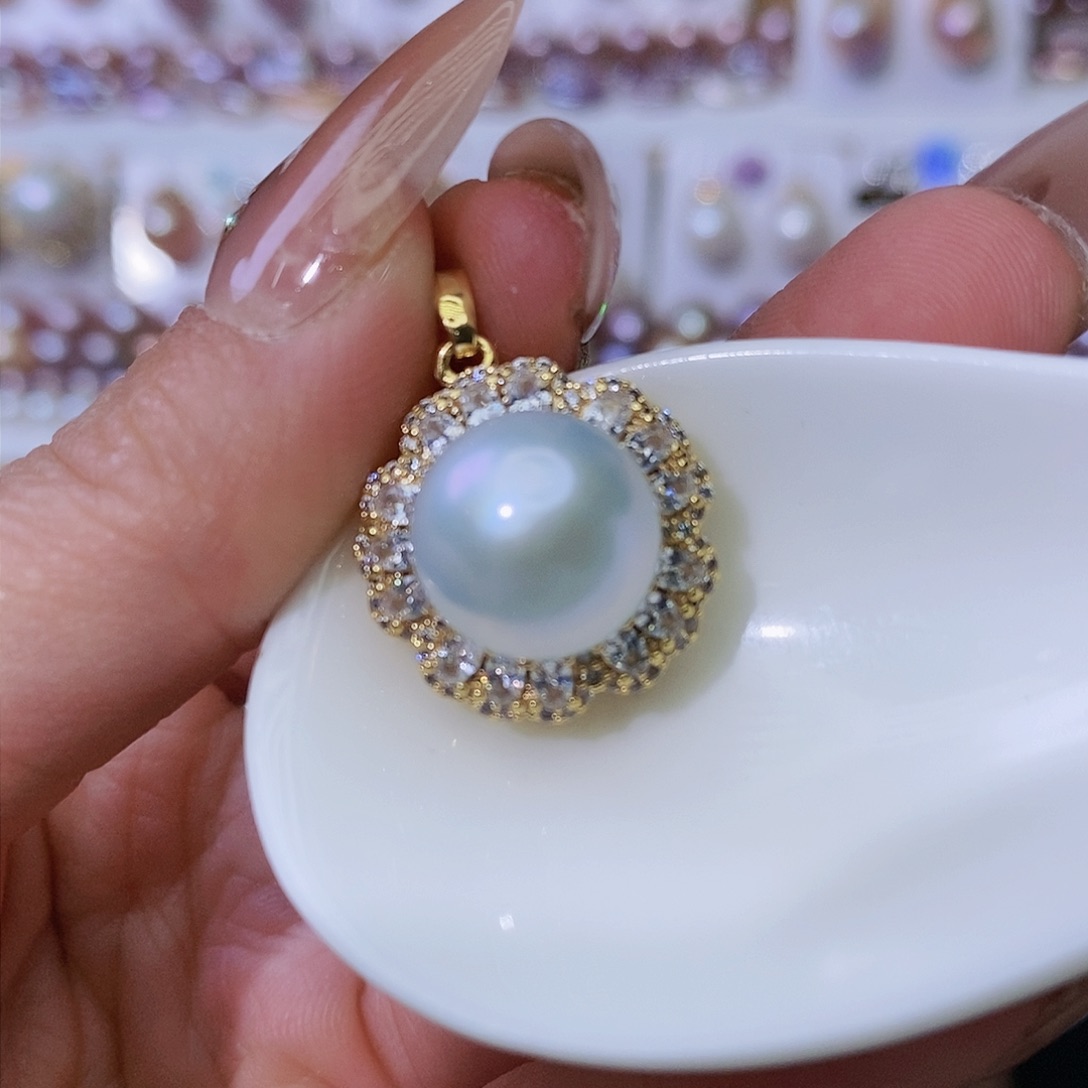 淡水珍珠颈饰合金