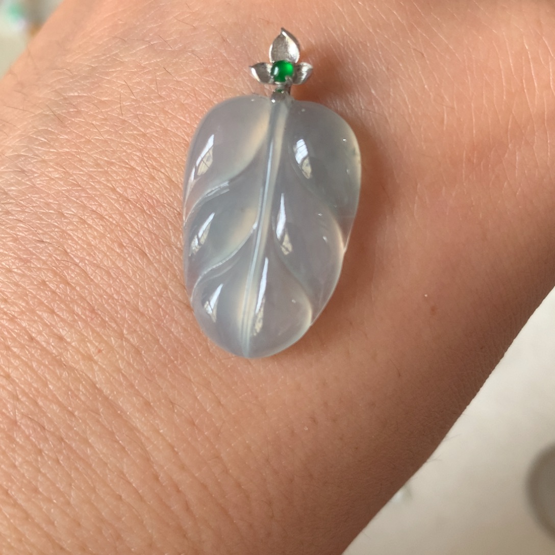 翡翠18K金镶嵌颈饰02