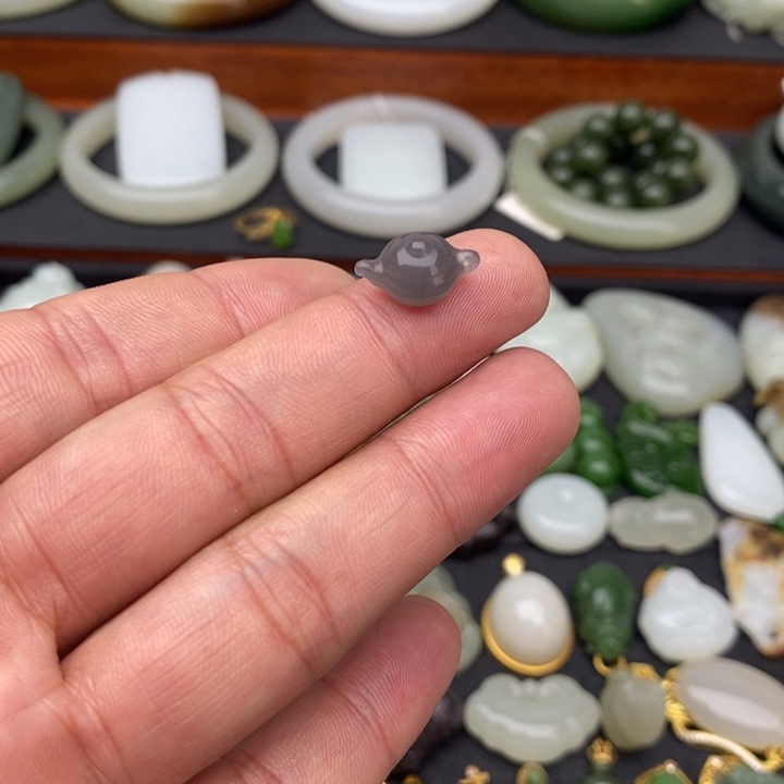 想***啥和田玉未镶嵌吊坠(不含链)