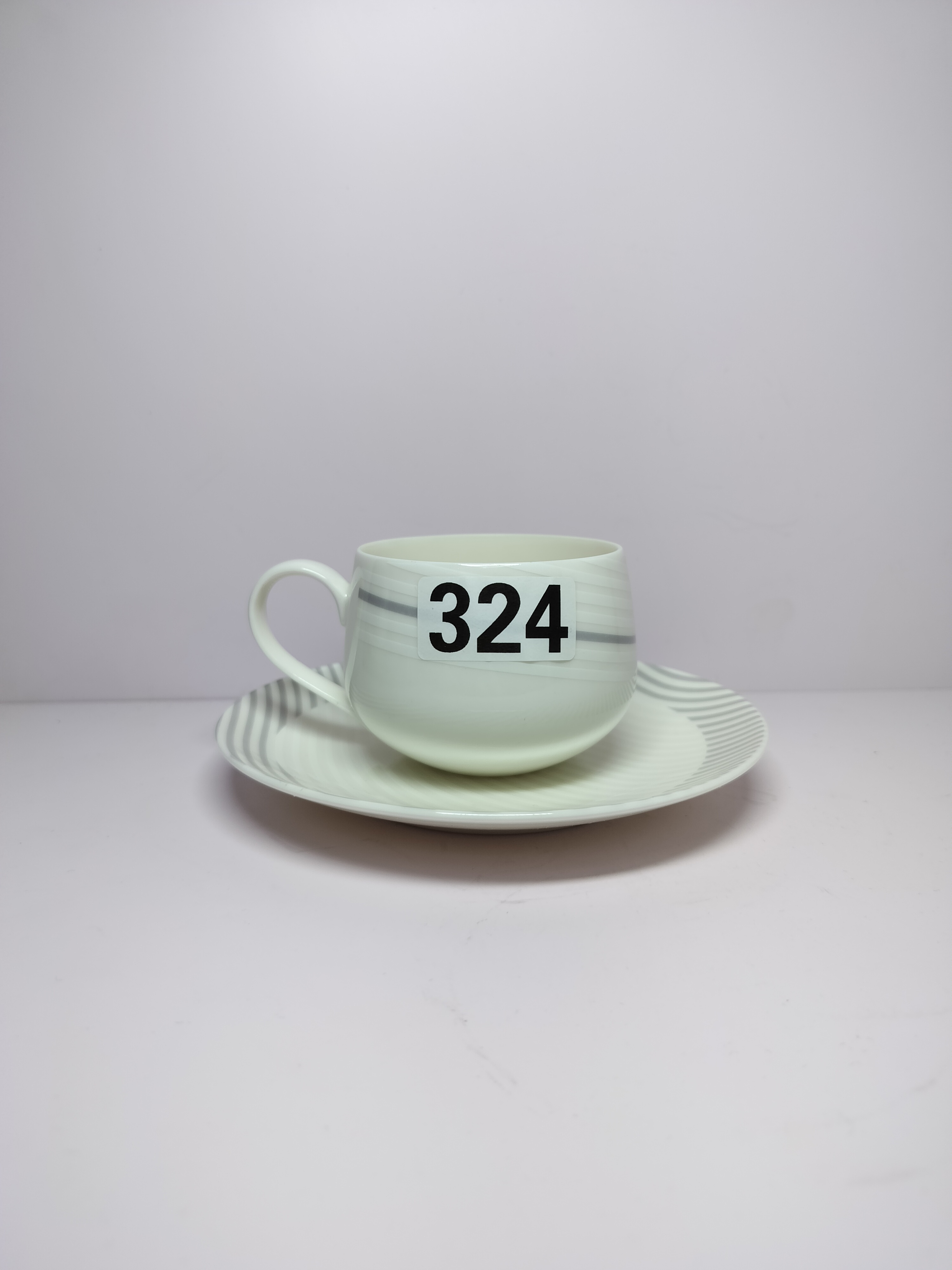 豪雅咖啡杯蝶套组，全品无磕碰，默认微瑕谨慎参拍。