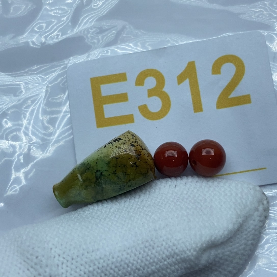 南红玛瑙珠宝奇石未镶嵌