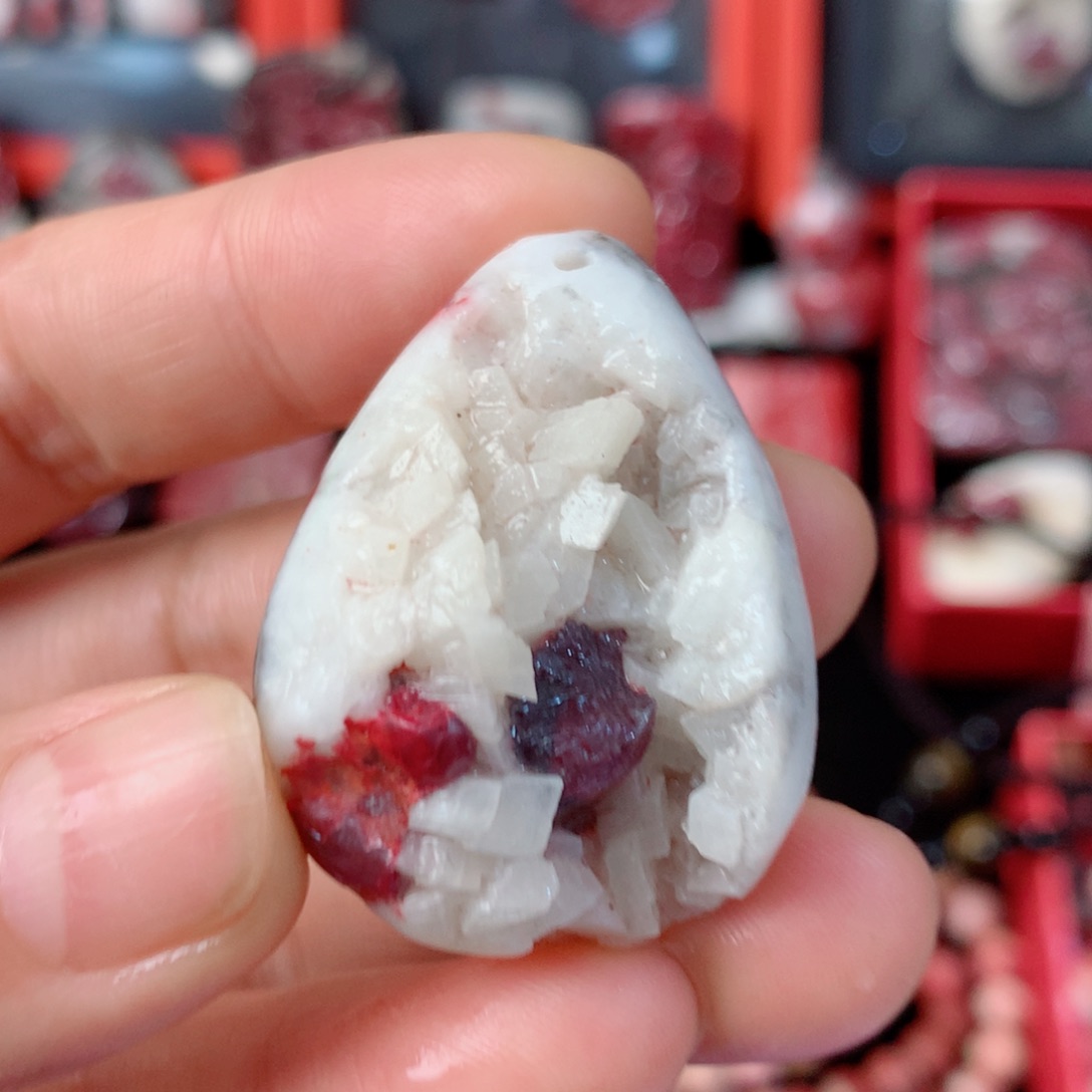 天然辰砂天然聚宝盆