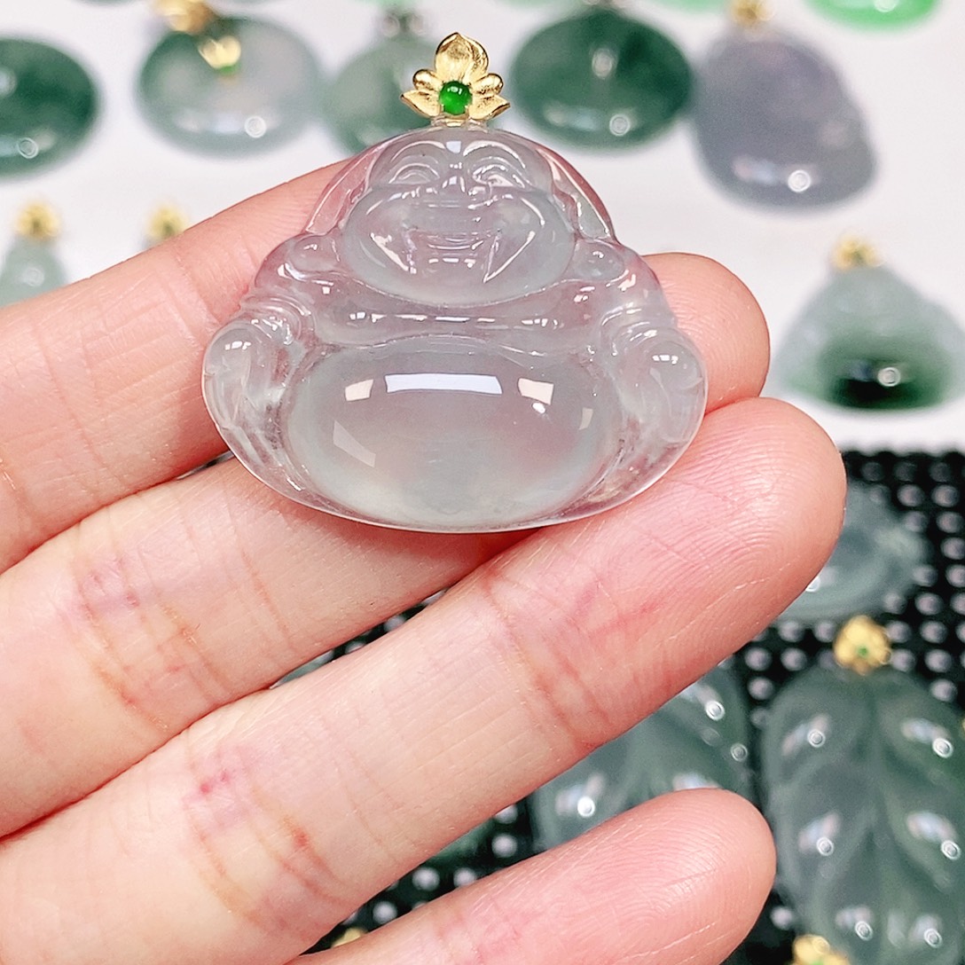 翡翠18K金镶嵌颈饰