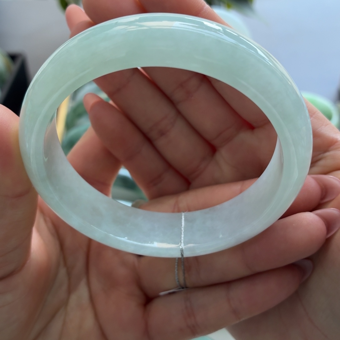 翡翠未镶嵌手镯天然