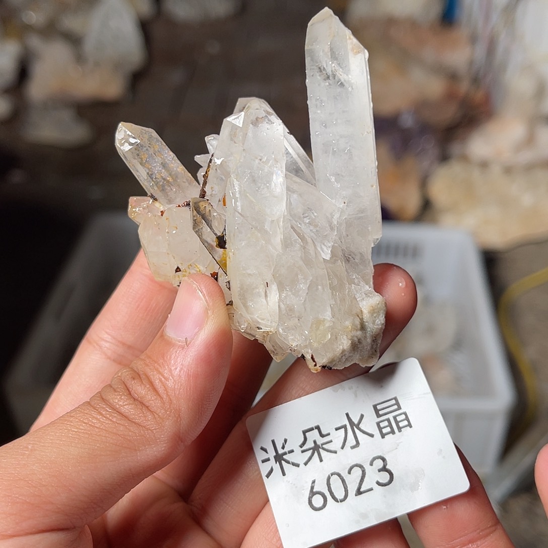 子***良未镶嵌珠宝半成品水晶