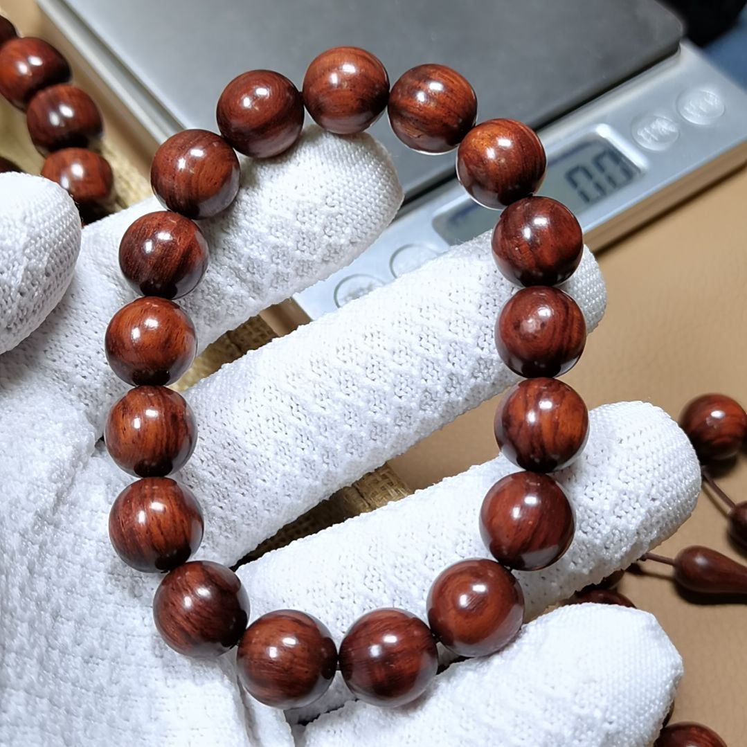 黄花梨/降香黄檀手串/手链海****。海黄老料1.2规格手串