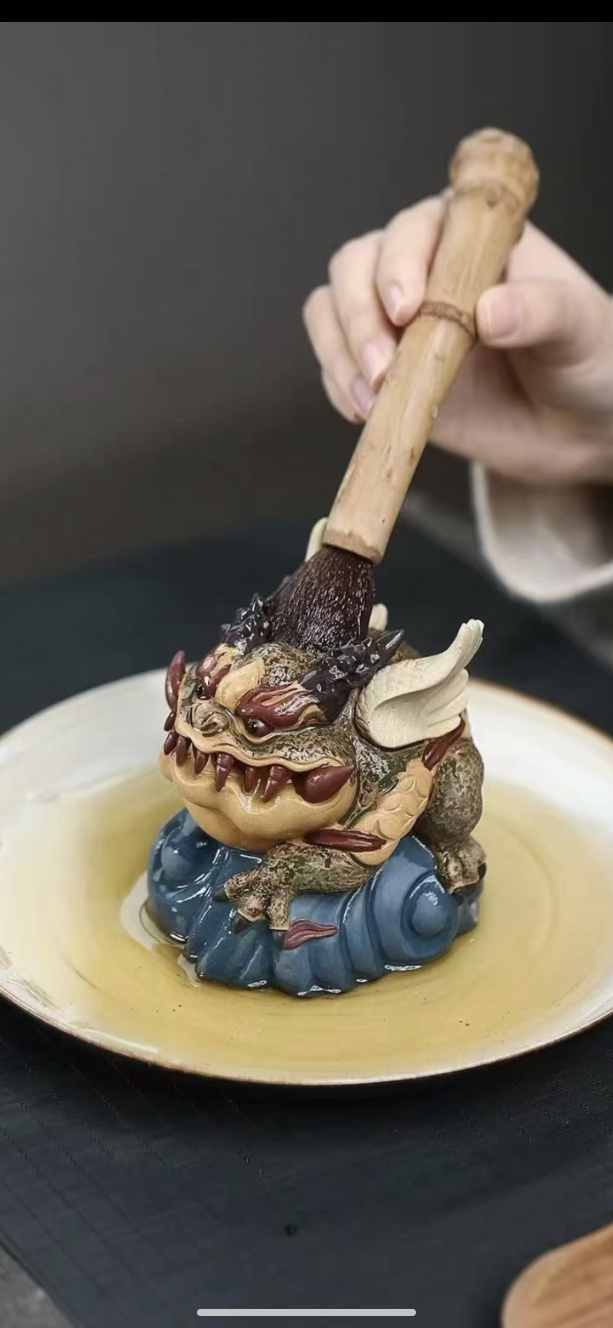 【飞天金蟾】 【泥料】：段泥粉浆 长10cm宽11cm高12cm 宜兴市原矿