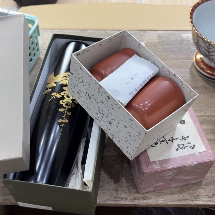 阿***敏瓷片陶瓷制品陶瓷