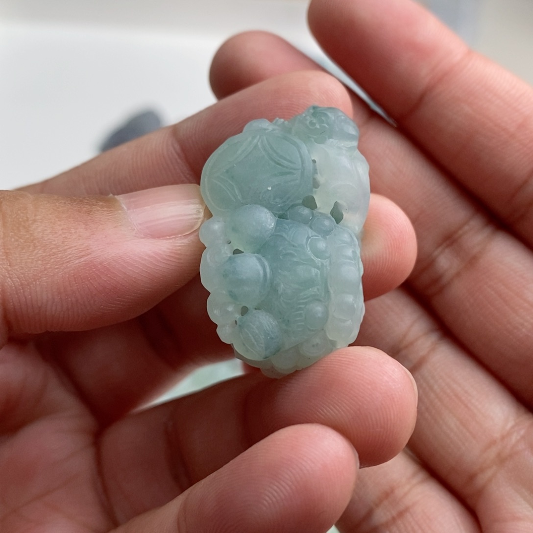 定制翡翠未镶嵌天然缅甸翡翠a货