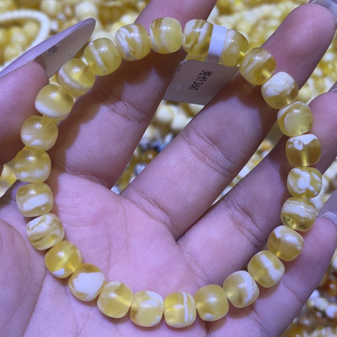 蜜蜡未镶嵌珠宝奇石8m