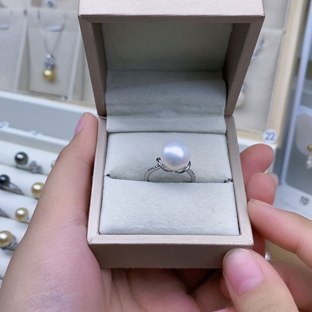 小***珑合金戒指淡水珍珠微瑕珠介意勿拍