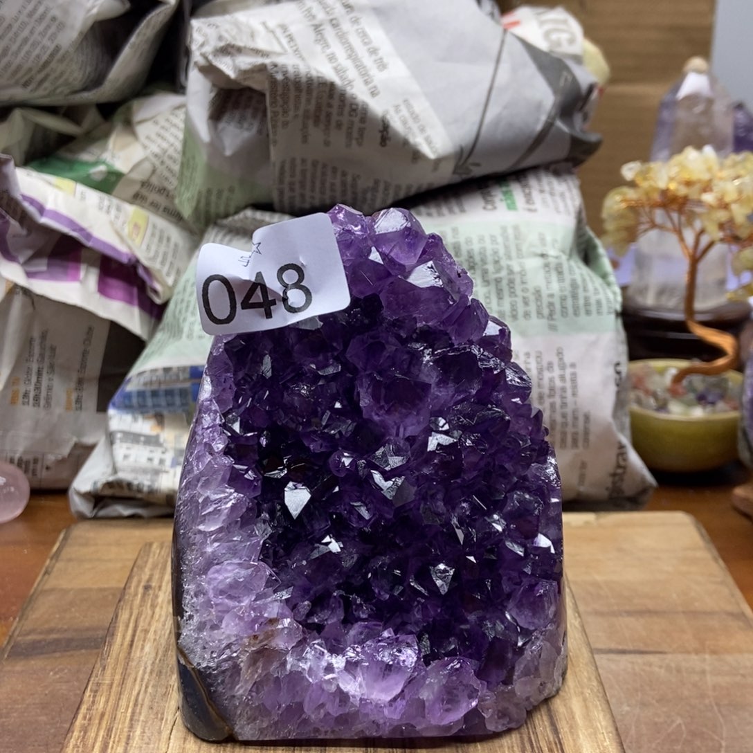 紫晶天然水晶摆件未镶嵌