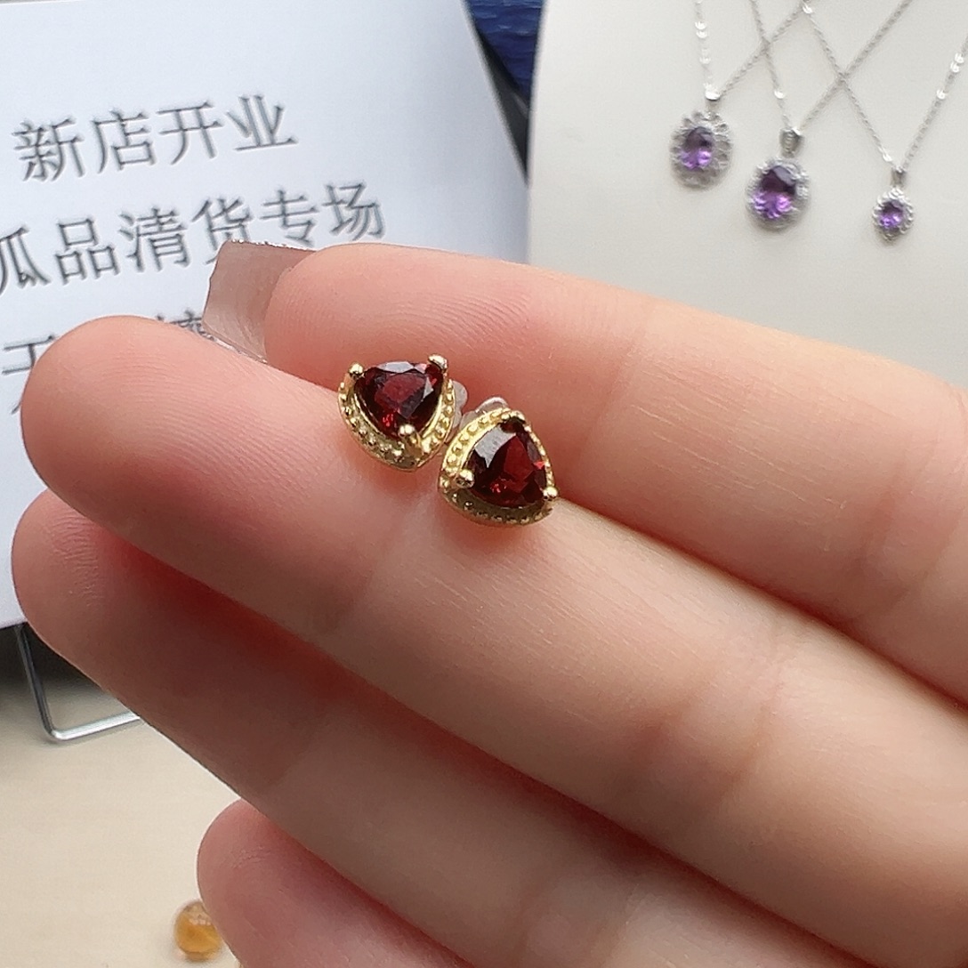 耳饰石榴石银S925镶嵌