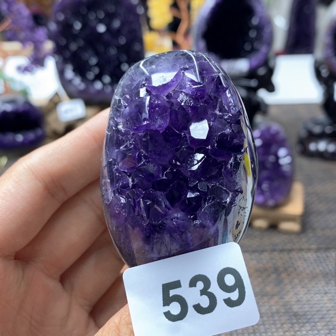 未镶嵌紫晶大型摆件（非配饰）